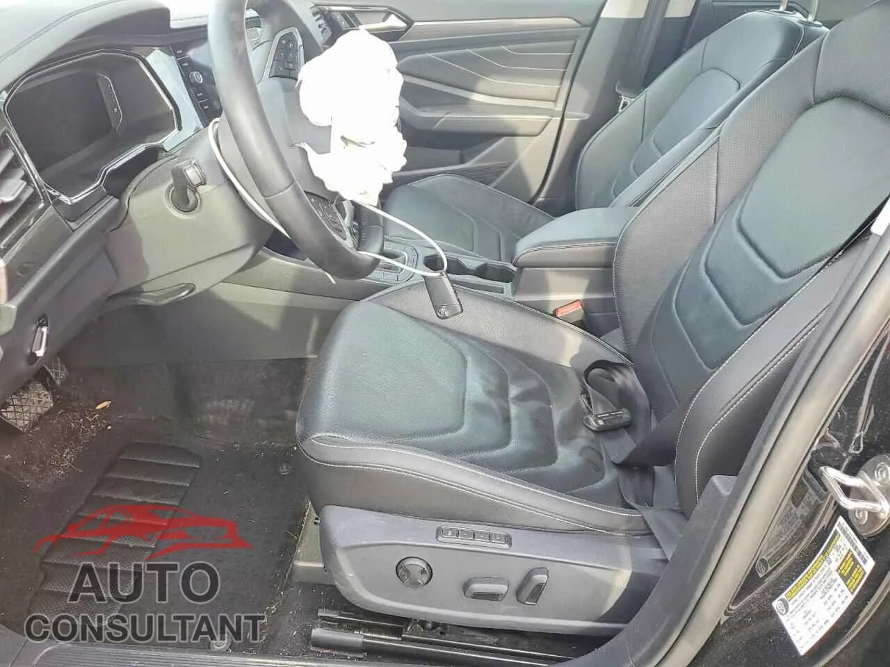 2024 VOLKSWAGEN JETTA Damaged VIN 3VWGM7BU8RM018216 – exterior detail