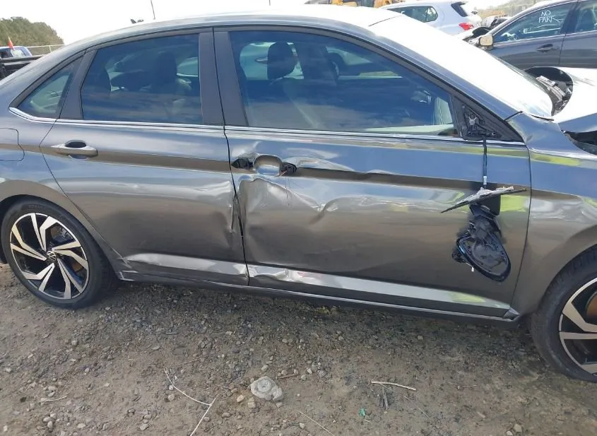 2025 VOLKSWAGEN Jetta Used VIN 3VWGX7BU1SM081090 – photo 20