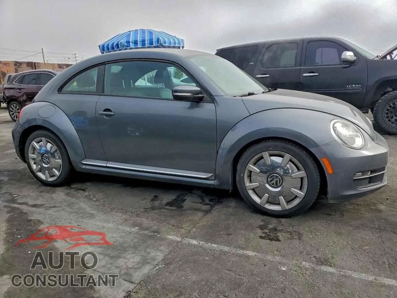 2012 VOLKSWAGEN BEETLE Damaged VIN 3VWJP7AT9CM651093 – dashboard