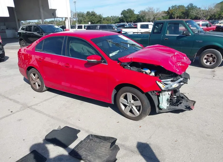 2014 VOLKSWAGEN Jetta Used VIN 3VWLL7AJ3EM316028 – undercarriage