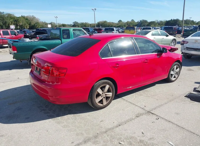 2014 VOLKSWAGEN Jetta Used VIN 3VWLL7AJ3EM316028 – photo 18