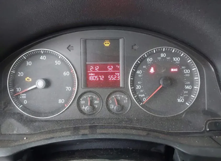 2005 VOLKSWAGEN Jetta Used VIN 3VWPF71K75M629942 – interior seats
