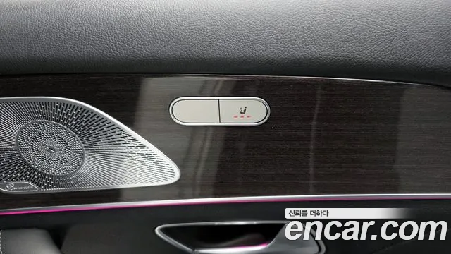 2021 Mercedes-Benz GLE-Class W167 GLE400d 4MATIC Coupe Sold VIN 47474839337372727 – interior seats