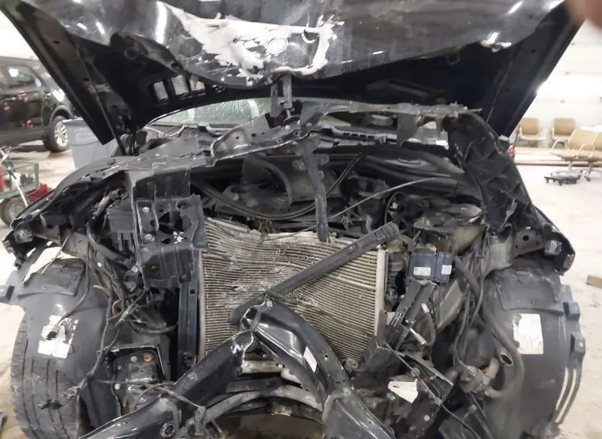 2015 MERCEDES-BENZ ML-Class Used VIN 4JGDA5HB5FA539598 – interior seats