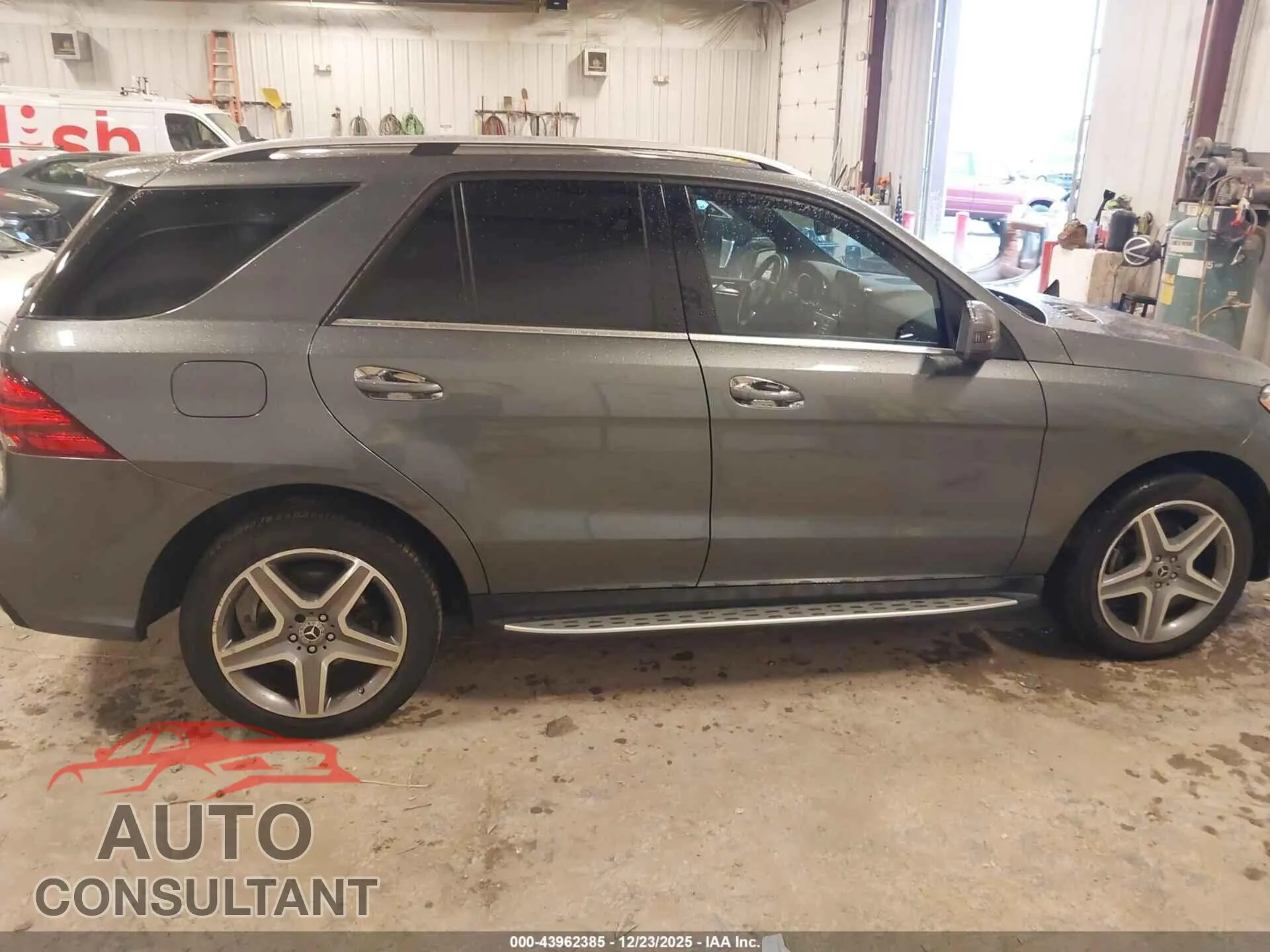 2017 MERCEDES-BENZ GLE 350 Damaged VIN 4JGDA5HB8HA965935 – photo 13 2017 MERCEDES-BENZ GLE 350 Damaged VIN 4JGDA5HB8HA965935 – photo 13