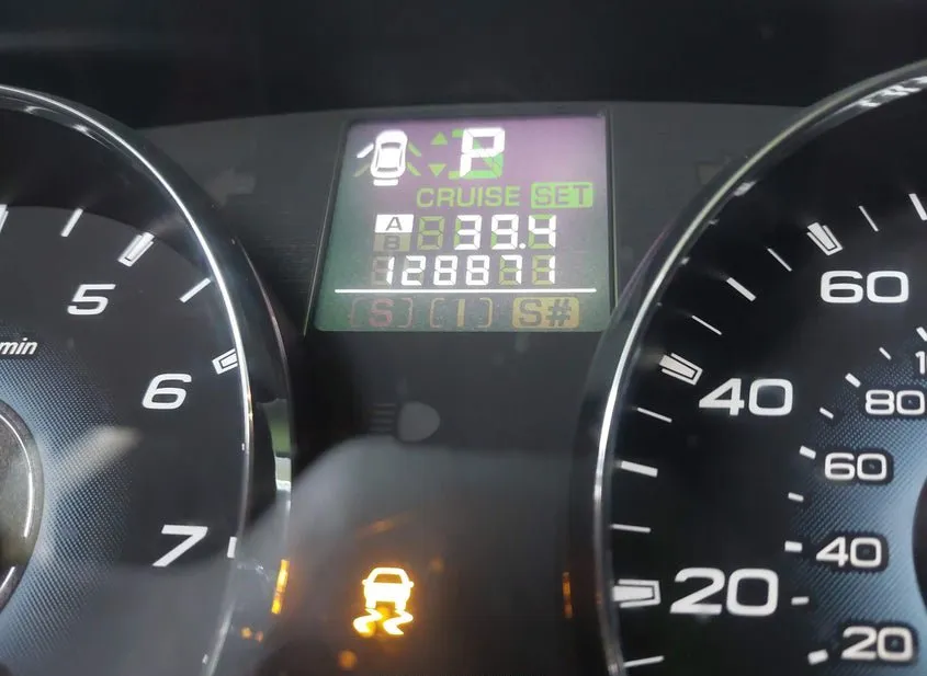 2010 SUBARU Legacy Used VIN 4S3BMBG64A3238923 – photo 18