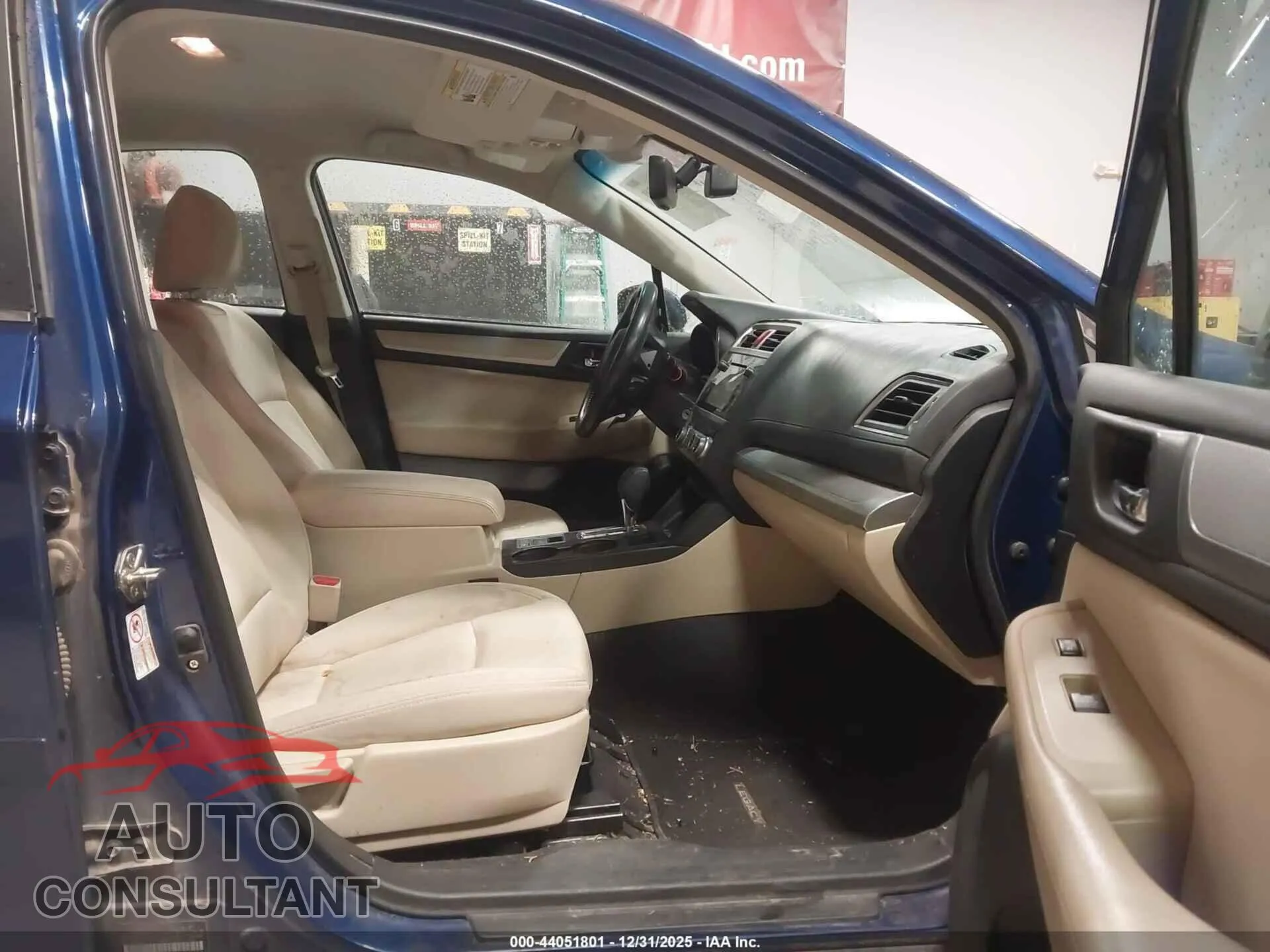 2017 SUBARU LEGACY Damaged VIN 4S3BNAF61H3002930 – interior seats