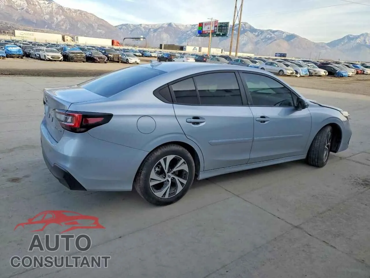 2025 SUBARU LEGACY Damaged VIN 4S3BWAC68S3021872 – side profile