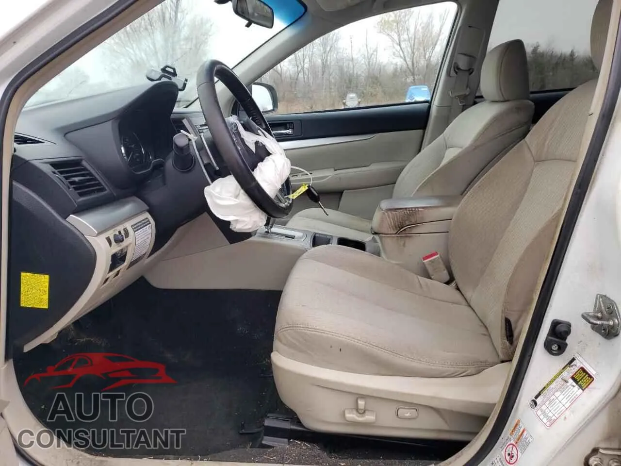 2011 SUBARU OUTBACK Damaged VIN 4S4BRBBC4B3445484 – exterior detail