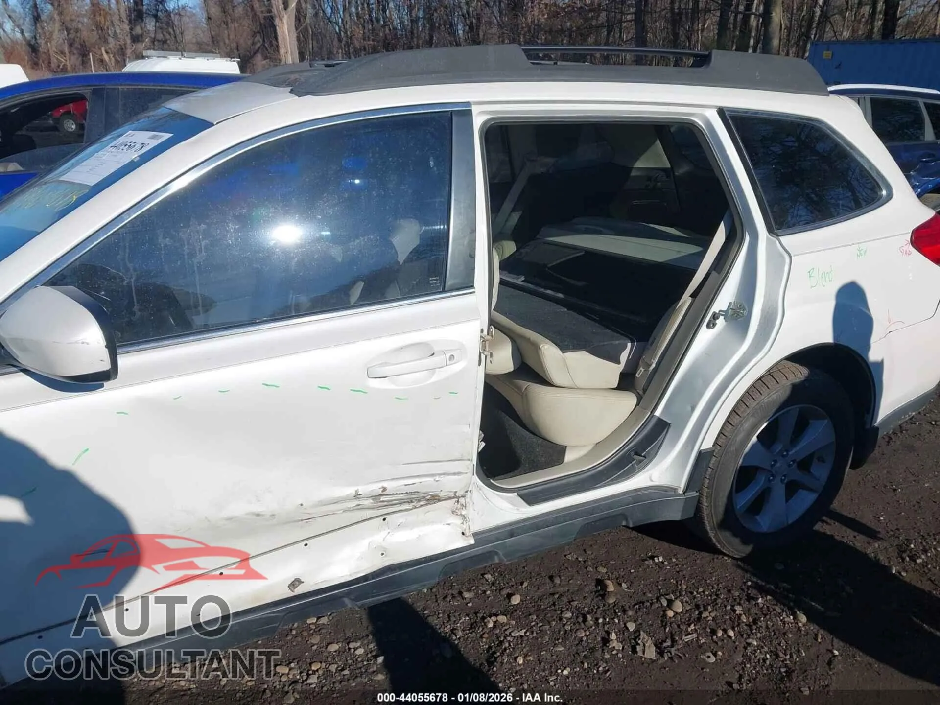 2013 SUBARU OUTBACK Damaged VIN 4S4BRBKC5D3275624 – engine bay