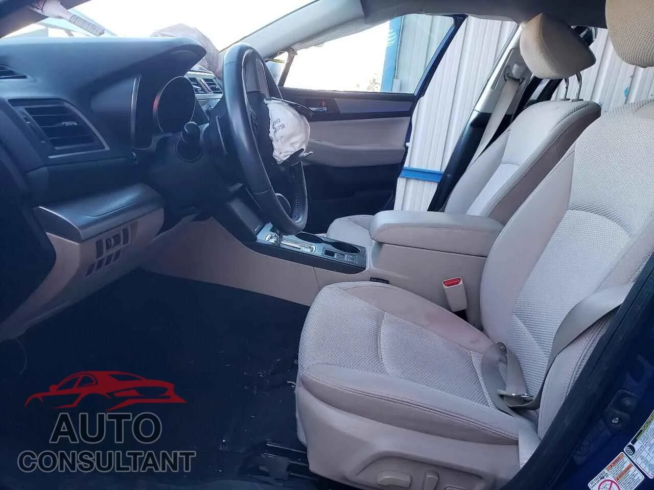 2017 SUBARU OUTBACK Damaged VIN 4S4BSACC3H3341932 – exterior detail