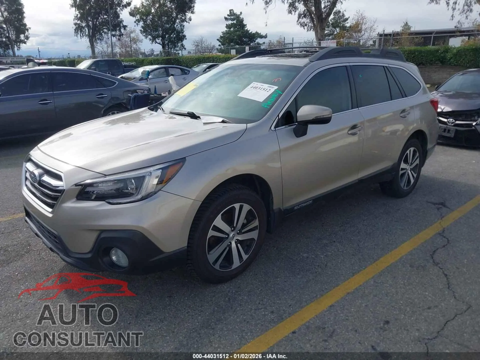 2018 SUBARU OUTBACK Damaged VIN 4S4BSENC6J3230009 – rear exterior