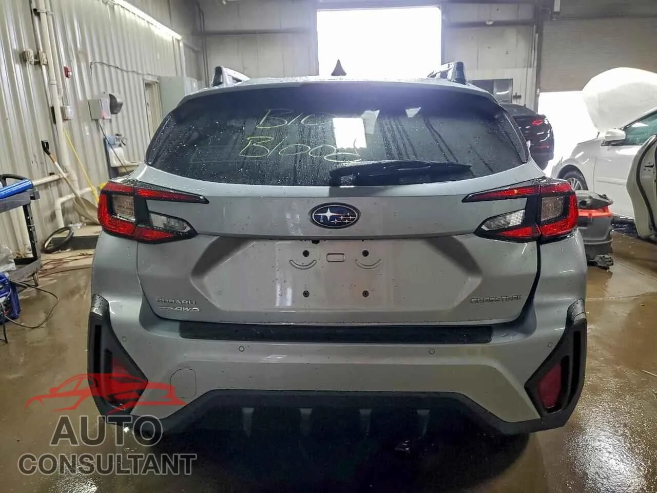 2025 SUBARU CROSSTREK Damaged VIN 4S4GUHM69S3752230 – engine bay