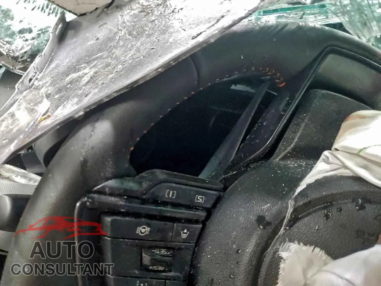 2025 SUBARU CROSSTREK Damaged VIN 4S4GUHM69S3752230 – trunk area