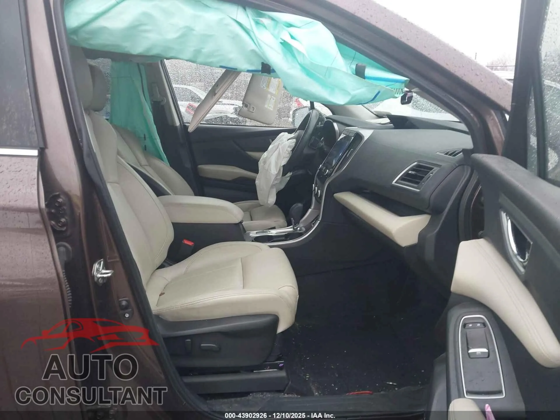 2020 SUBARU ASCENT Damaged VIN 4S4WMAPD4L3473430 – interior seats