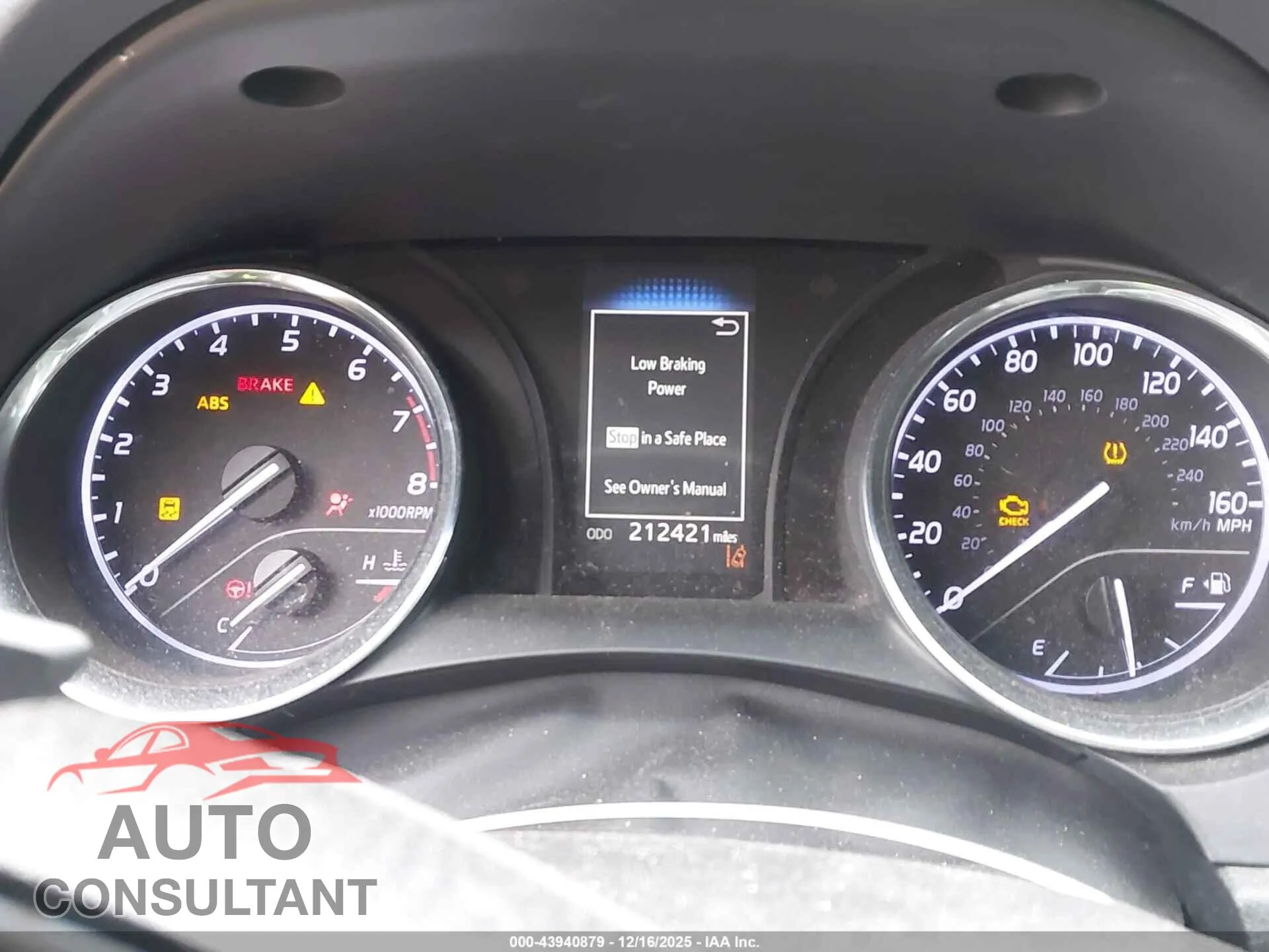 2019 TOYOTA CAMRY Damaged VIN 4T1B11HK2KU701423 – exterior detail