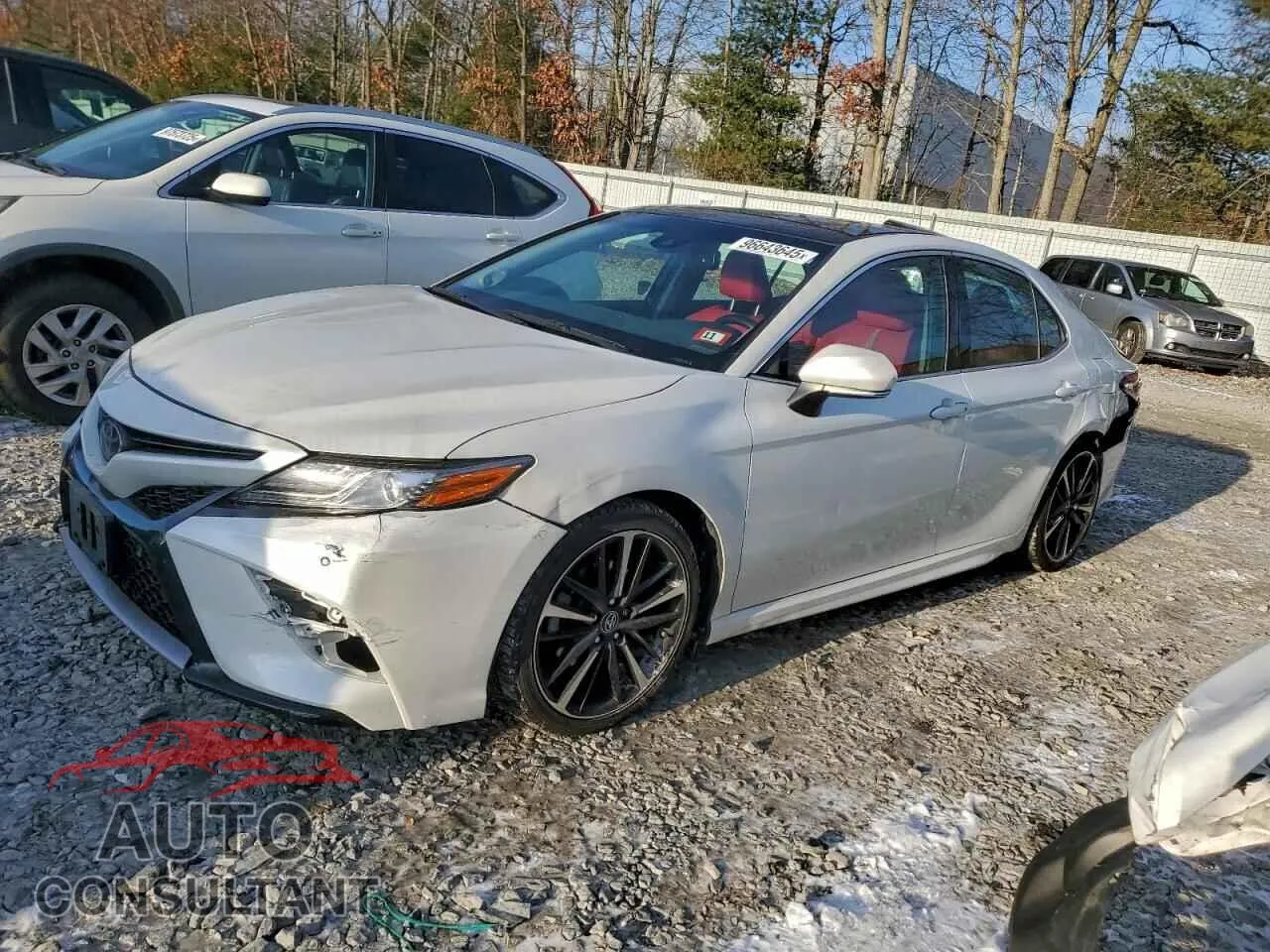2018 TOYOTA CAMRY
