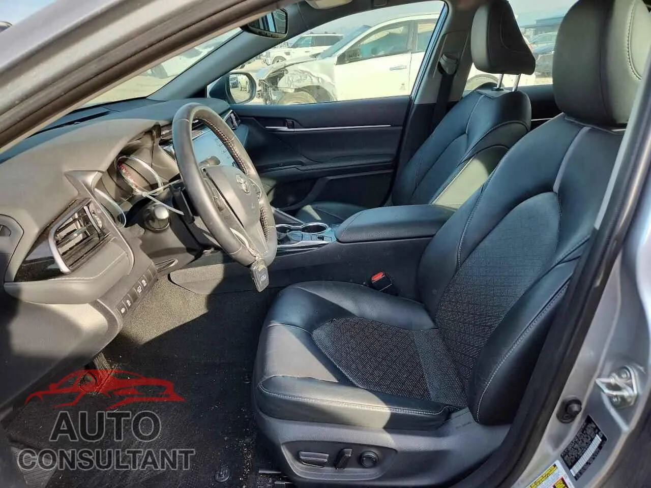 2019 TOYOTA CAMRY Damaged VIN 4T1B61HK9KU829126 – exterior detail 2019 TOYOTA CAMRY Damaged VIN 4T1B61HK9KU829126 – exterior detail