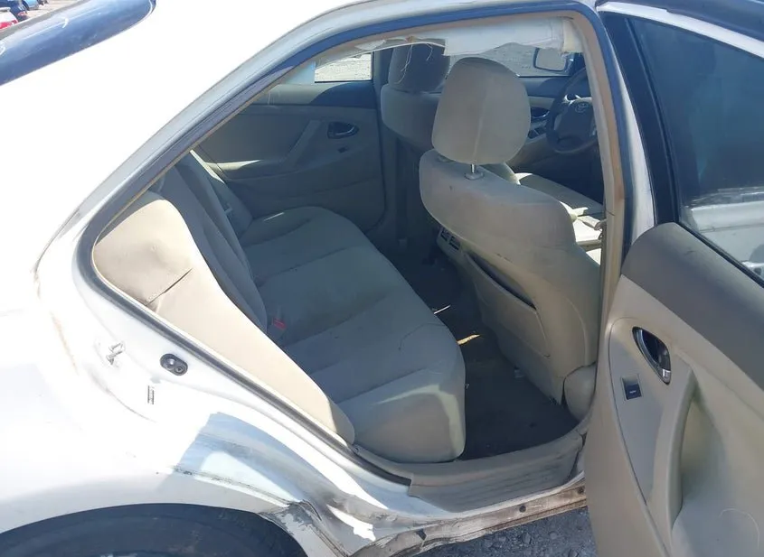 2010 TOYOTA Camry Used VIN 4T1BB3EK1AU124847 – interior seats 2010 TOYOTA Camry Used VIN 4T1BB3EK1AU124847 – interior seats