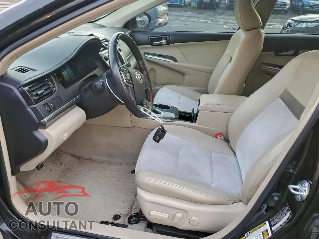 2012 TOYOTA CAMRY Damaged VIN 4T1BD1FK0CU038946 – exterior detail