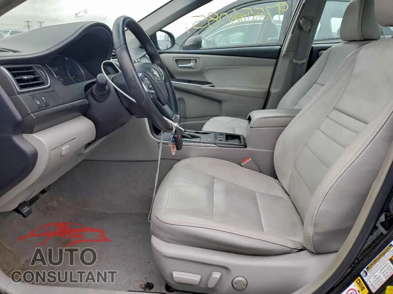 2015 TOYOTA CAMRY Damaged VIN 4T1BD1FK0FU157228 – exterior detail