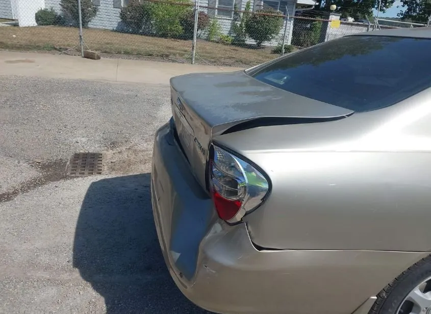 2002 TOYOTA Camry Used VIN 4T1BE32K22U545537 – photo 17