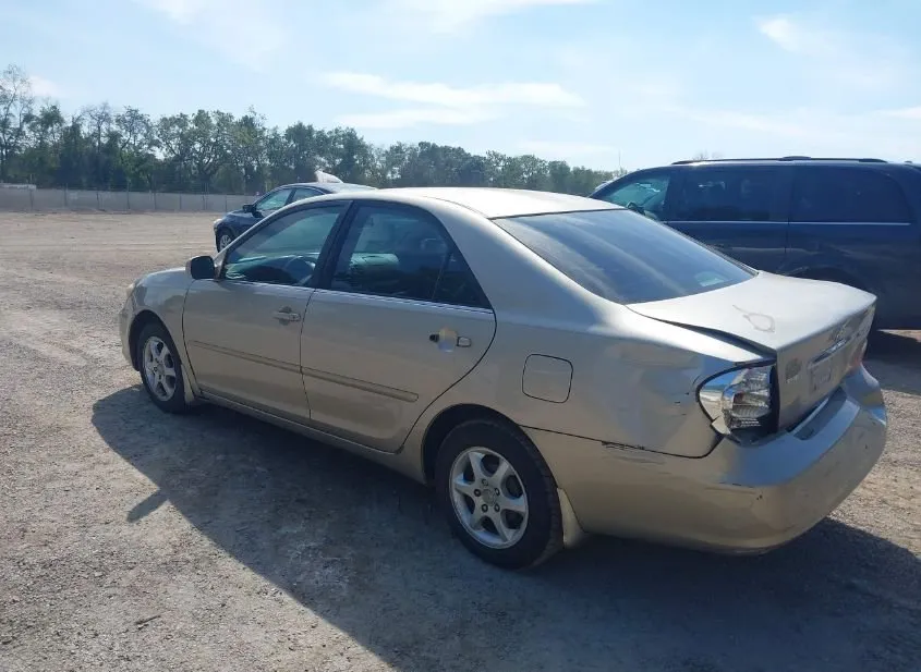 2002 TOYOTA Camry Used VIN 4T1BE32K22U545537 – photo 13