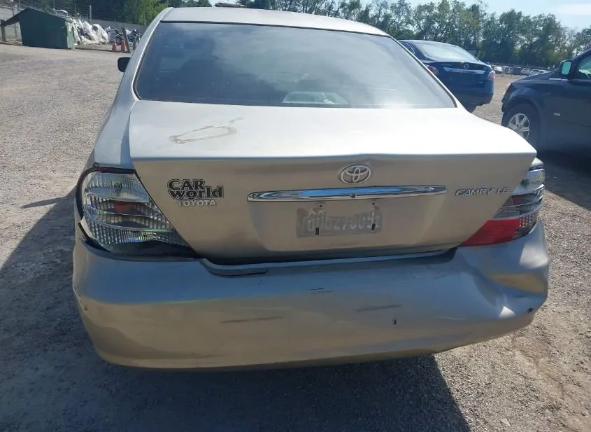 2002 TOYOTA Camry Used VIN 4T1BE32K22U545537 – photo 11