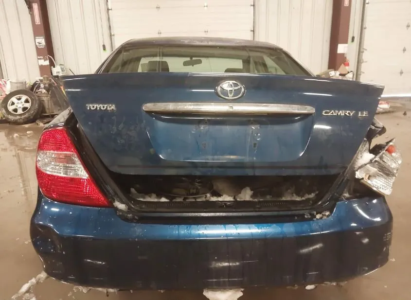 2004 TOYOTA Camry Used VIN 4T1BE32K24U349214 – engine bay