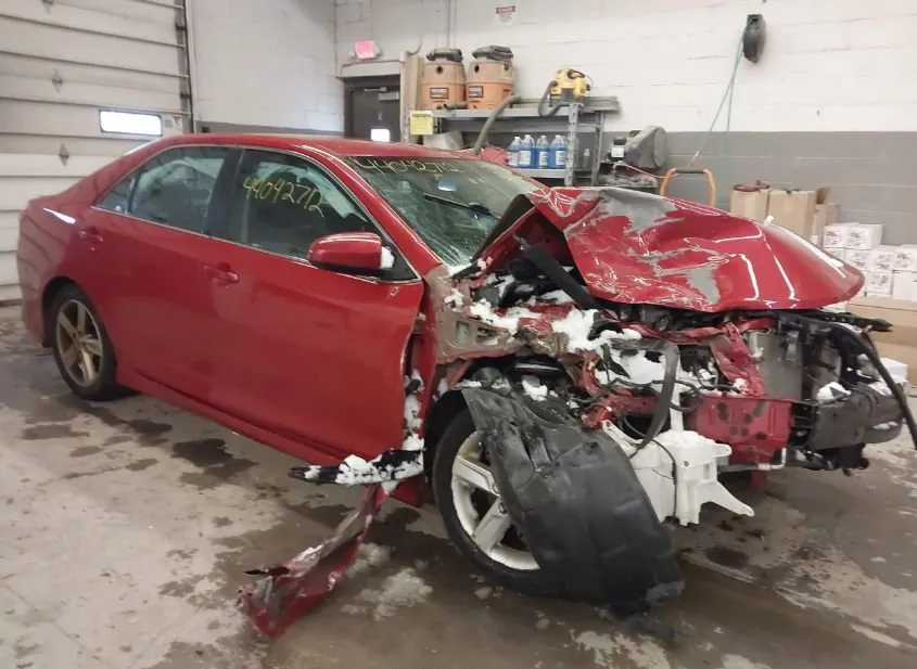 2005 TOYOTA Camry Used VIN 4T1BE32K25U619088 – side profile