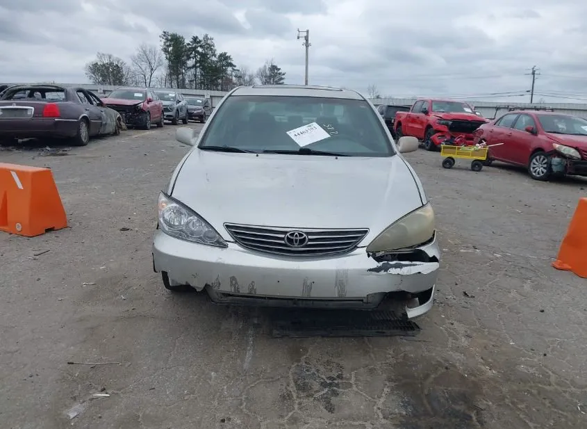 2006 TOYOTA Camry Used VIN 4T1BE32KX6U697135 – rear exterior 2006 TOYOTA Camry Used VIN 4T1BE32KX6U697135 – rear exterior