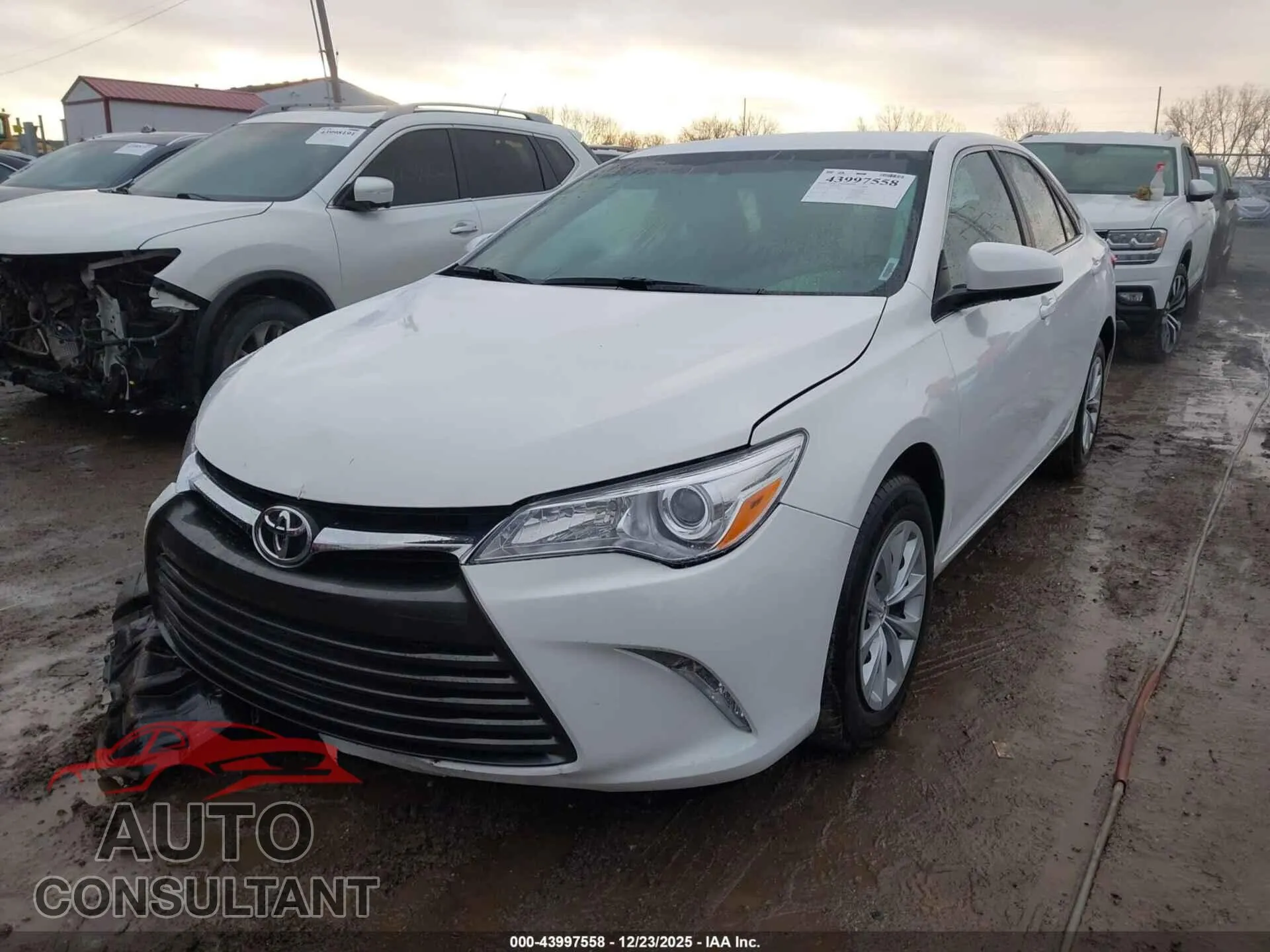 2017 TOYOTA CAMRY Damaged VIN 4T1BF1FK1HU670968 – rear exterior