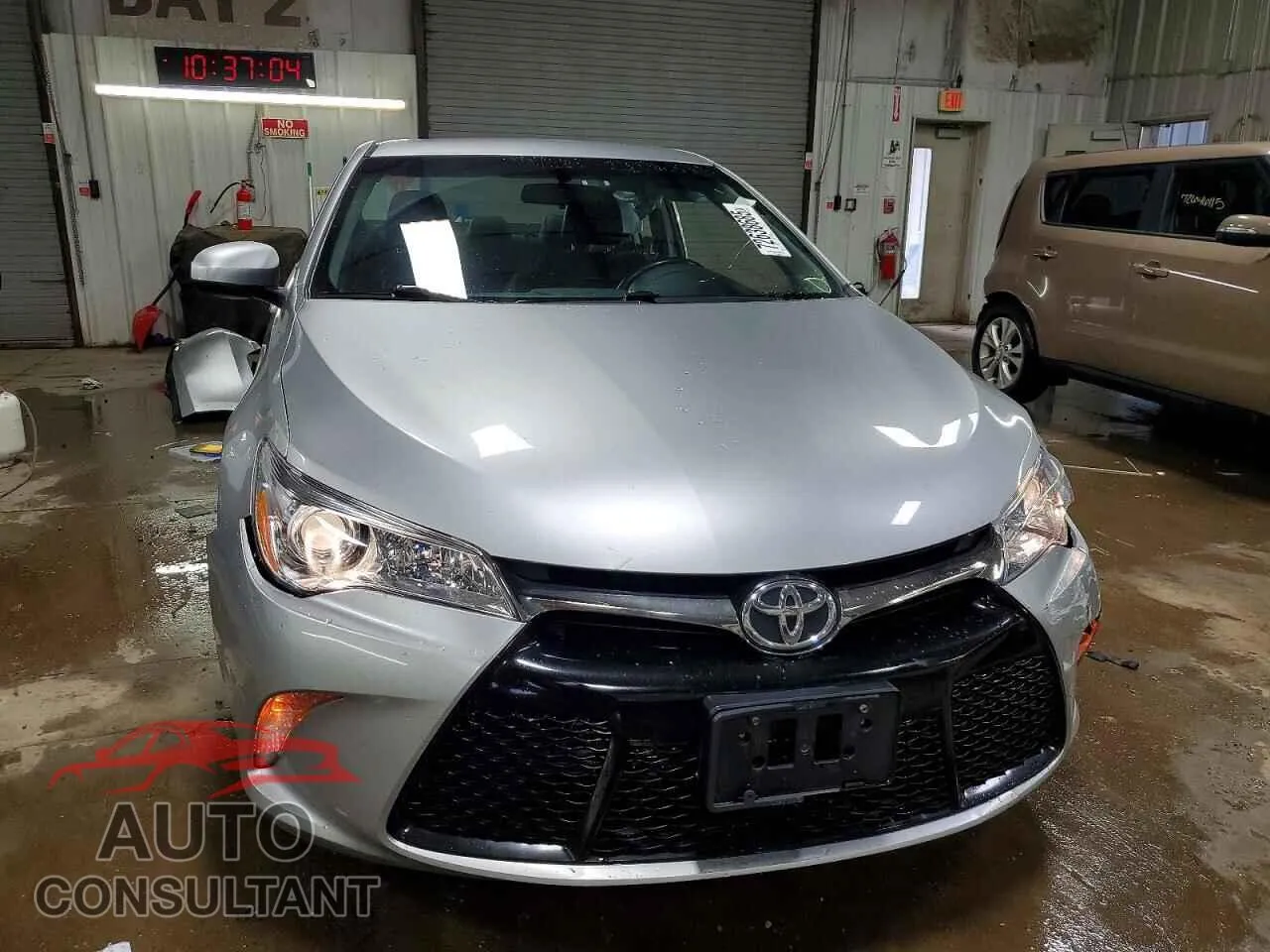 2017 TOYOTA CAMRY Damaged VIN 4T1BF1FK2HU430246 – interior seats