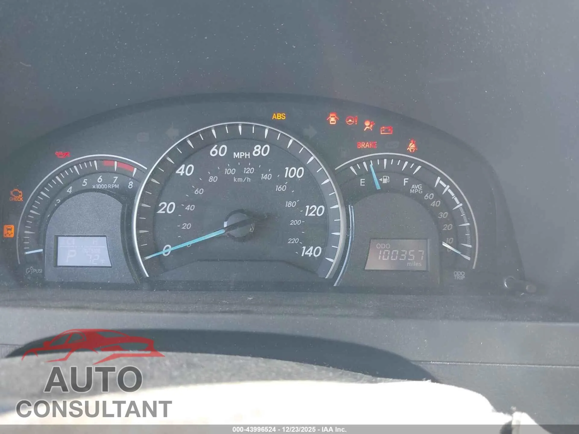 2014 TOYOTA CAMRY Damaged VIN 4T1BF1FK4EU353584 – exterior detail