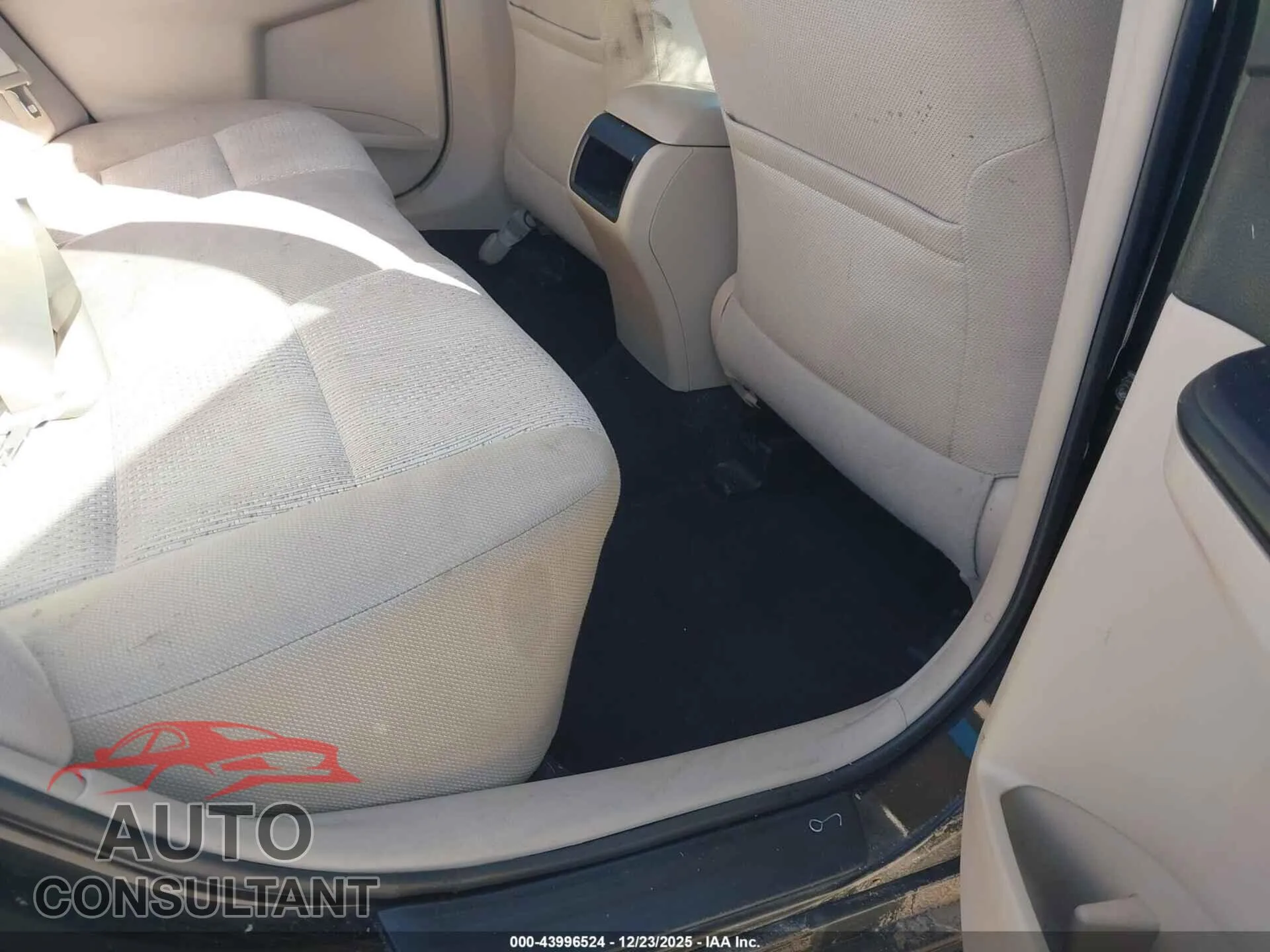 2014 TOYOTA CAMRY Damaged VIN 4T1BF1FK4EU353584 – undercarriage