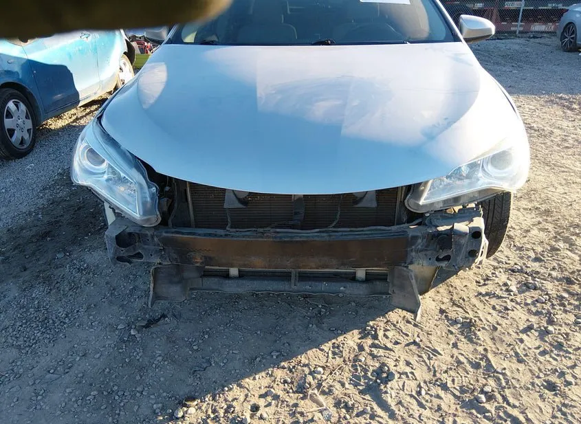 2015 TOYOTA Camry Used VIN 4T1BF1FK7FU013864 – trunk area 2015 TOYOTA Camry Used VIN 4T1BF1FK7FU013864 – trunk area