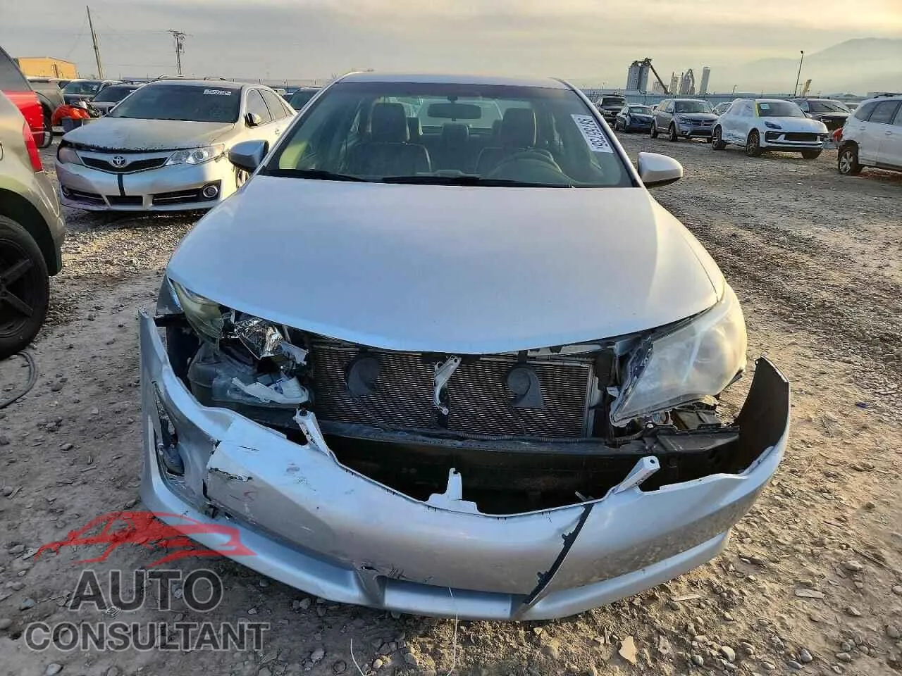 2014 TOYOTA CAMRY Damaged VIN 4T1BF1FK9EU404447 – interior seats