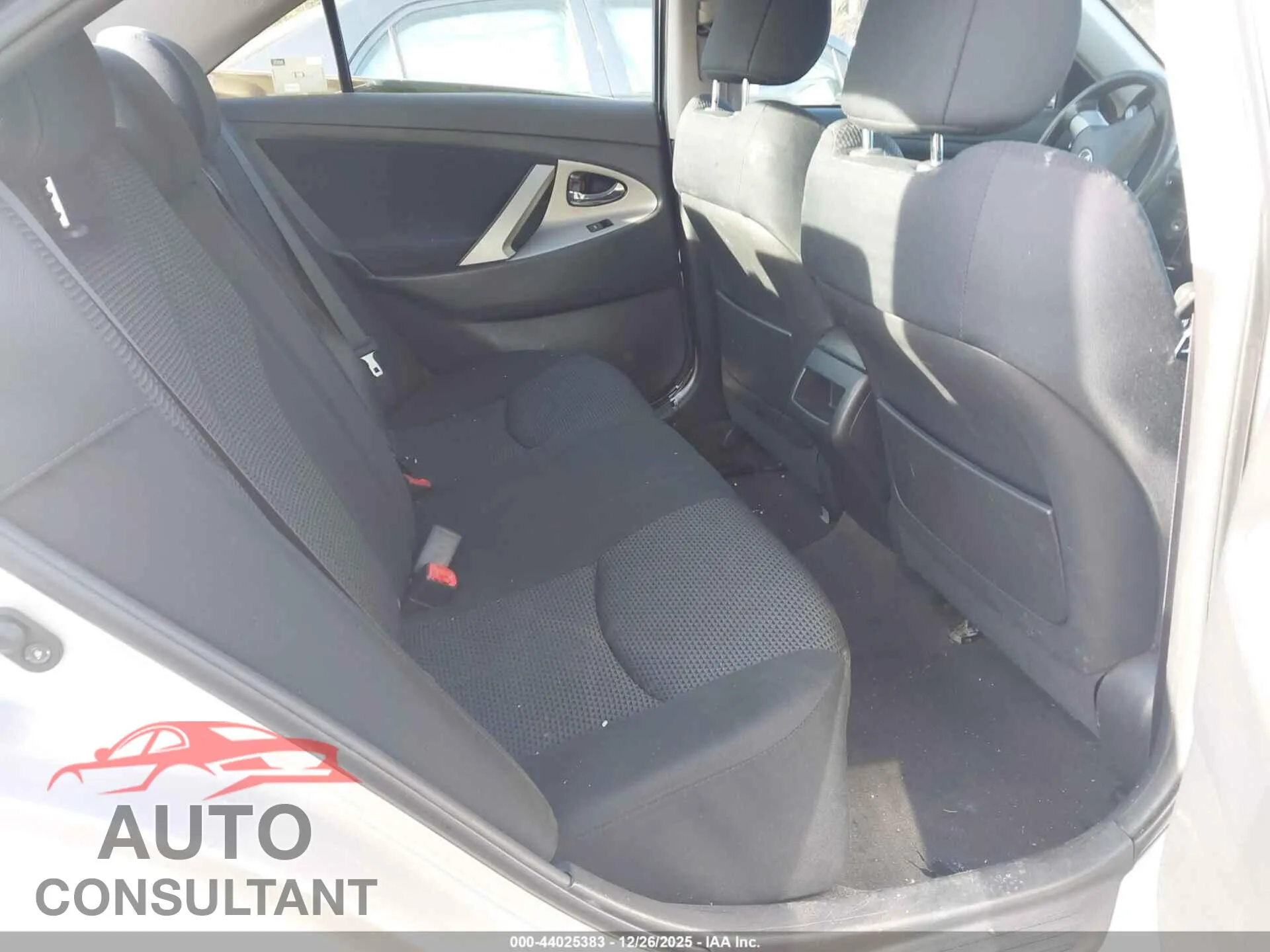 2010 TOYOTA CAMRY Damaged VIN 4T1BF3EK8AU009814 – undercarriage
