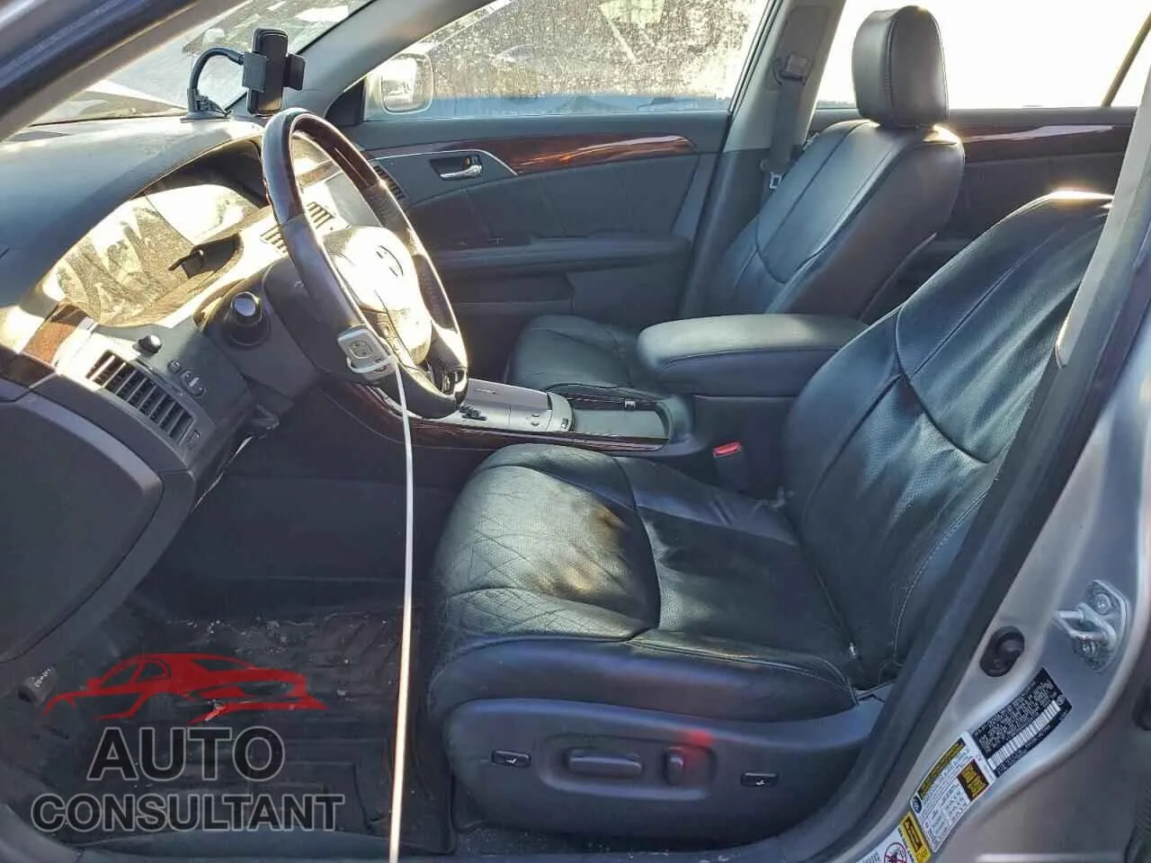 2010 TOYOTA AVALON Damaged VIN 4T1BK3DB6AU356118 – exterior detail