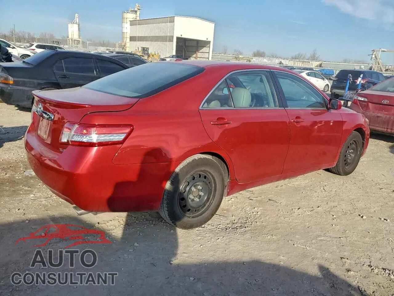2011 TOYOTA CAMRY Damaged VIN 4T1BK3EK5BU615133 – side profile