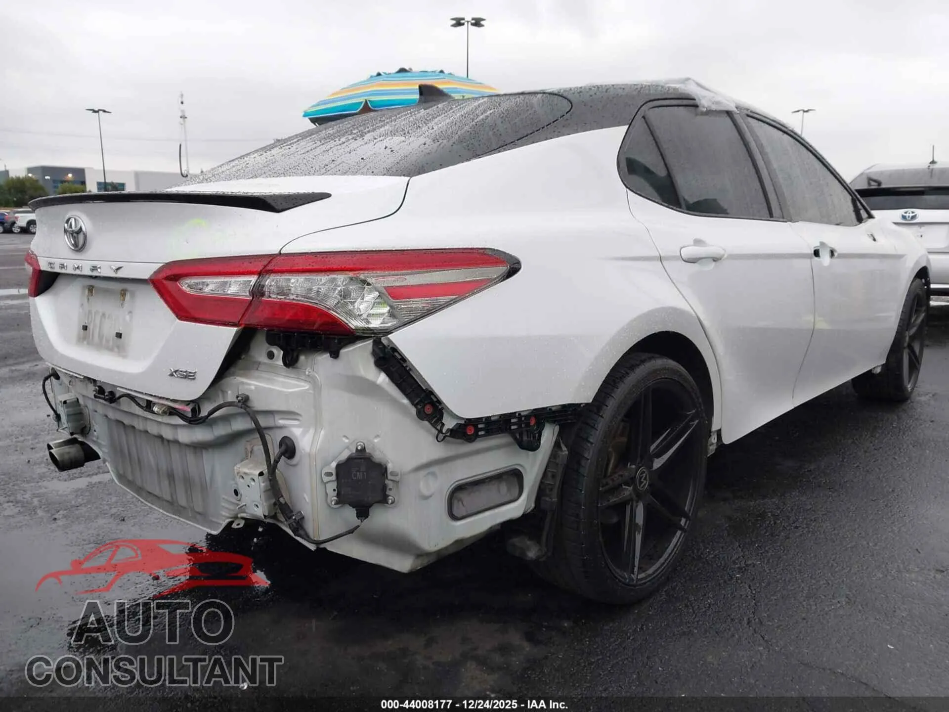 2018 TOYOTA CAMRY Damaged VIN 4T1BZ1HK9JU018612 – dashboard