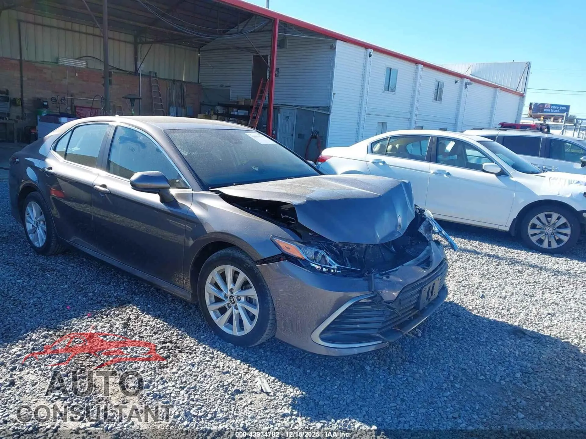 2022 TOYOTA CAMRY VIN 4T1C11AK2NU674453