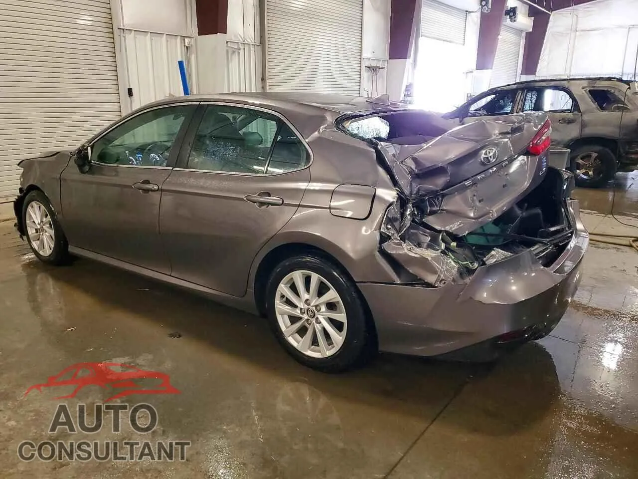 2024 TOYOTA CAMRY Used VIN 4T1C11AK3RU896683 – rear exterior