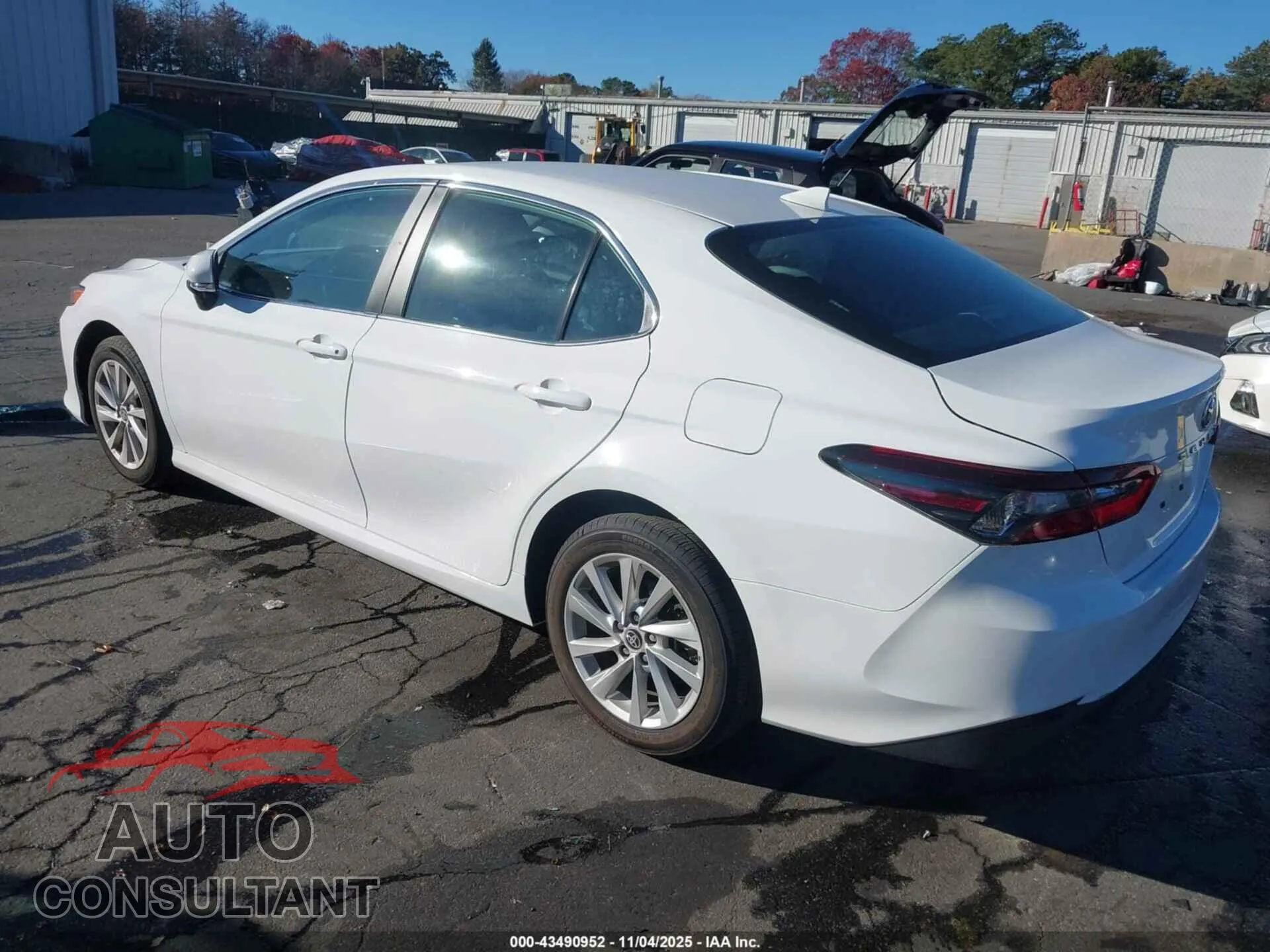 2024 TOYOTA CAMRY Damaged VIN 4T1C11BK7RU115839 – side profile