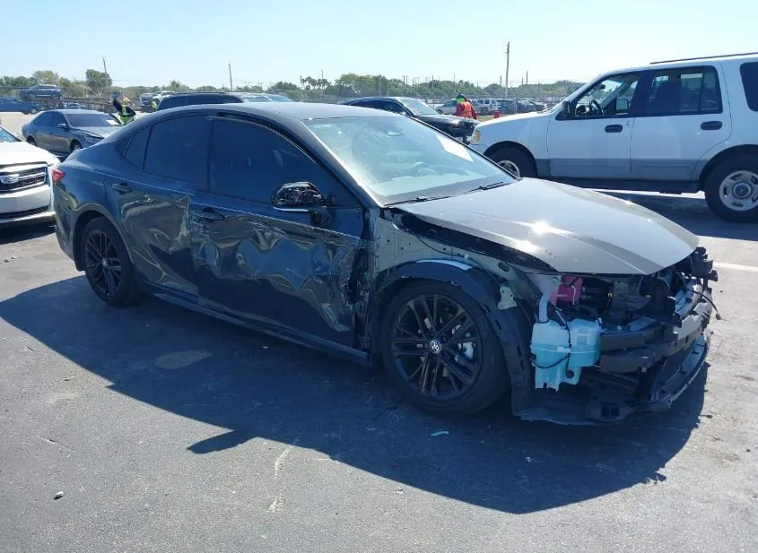 2026 TOYOTA CAMRY Used VIN 4T1DAACK4TU256832 – side profile