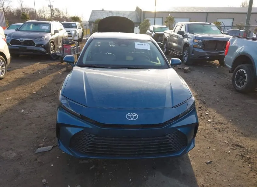 2025 TOYOTA Camry Used VIN 4T1DAACK5SU638995 – trunk area