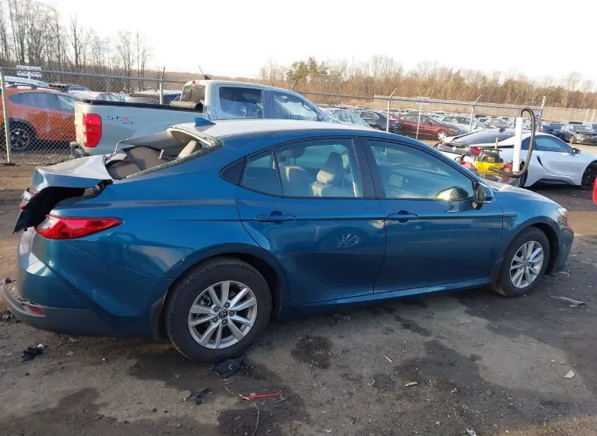2025 TOYOTA Camry Used VIN 4T1DAACK5SU638995 – photo 17
