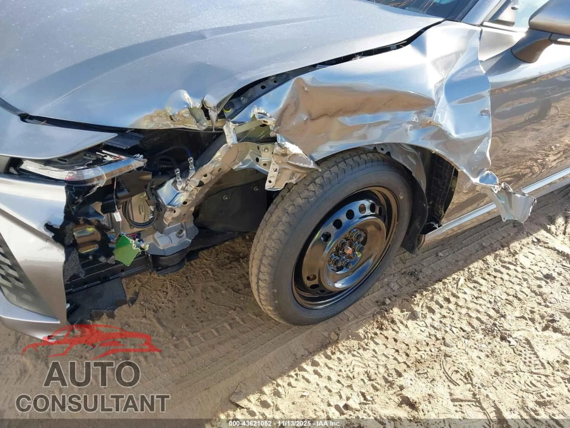 2025 TOYOTA CAMRY Damaged VIN 4T1DBADK0SU512104 – engine bay