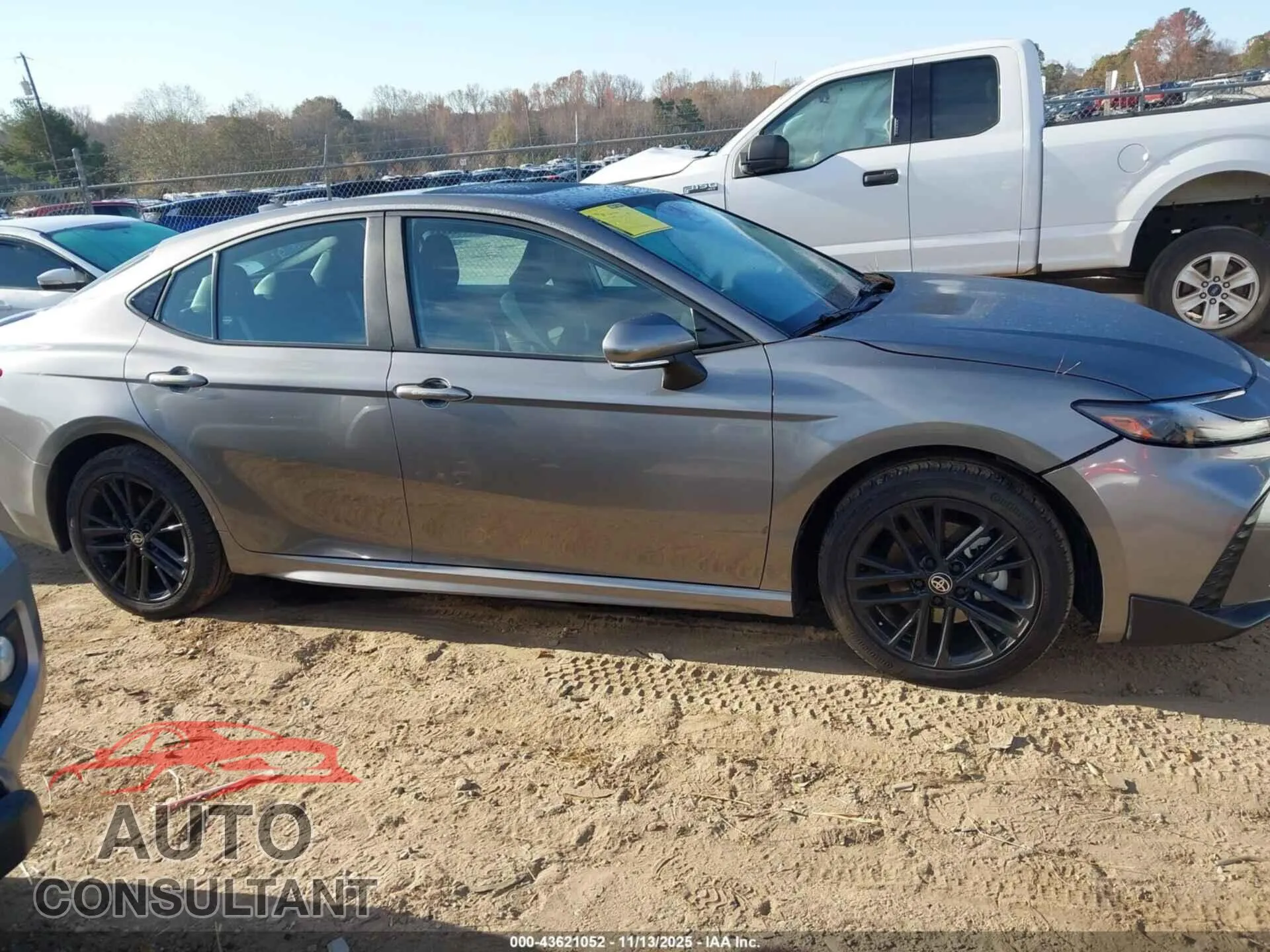 2025 TOYOTA CAMRY Damaged VIN 4T1DBADK0SU512104 – photo 13