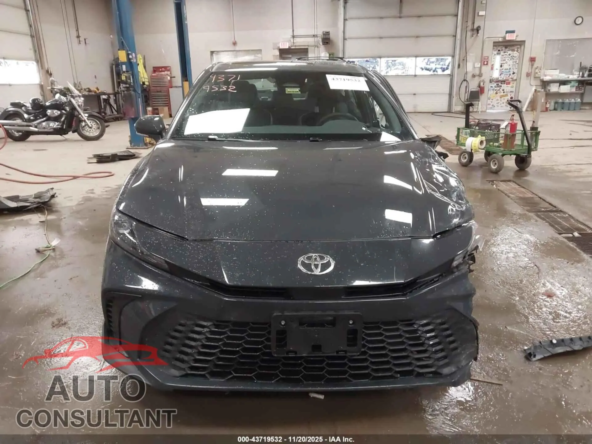 2025 TOYOTA CAMRY Damaged VIN 4T1DBADK7SU526548 – photo 12